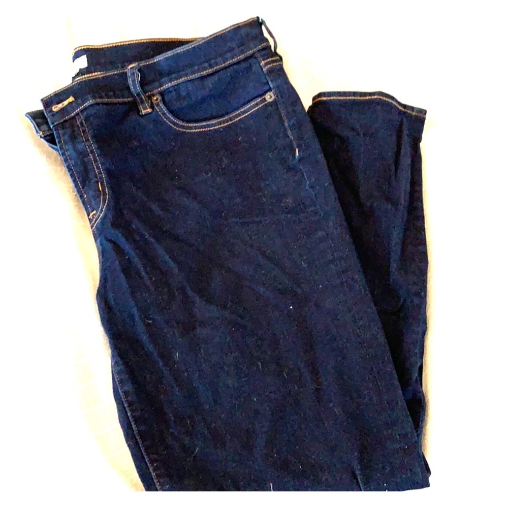 Sz 35- J.Crew Factory stretch jeans dark wash